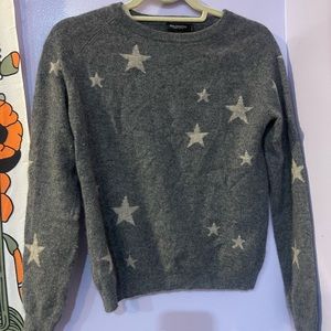 Cashmere star sweater